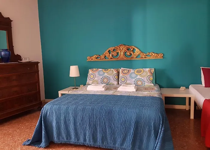 L.T. Schneider B&B Bologna